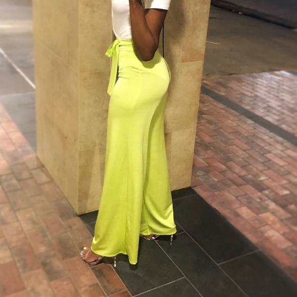 Lime Trousers - Picture 1 of 1